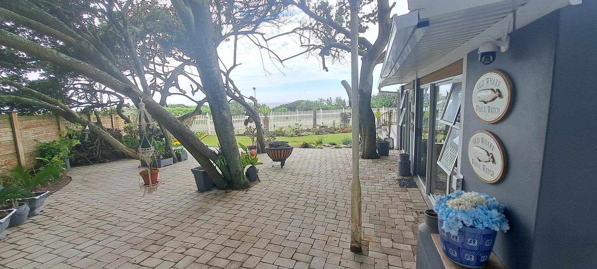 House for sale in Palm Beach, Port Edward, KwaZulu Natal, 290 m²