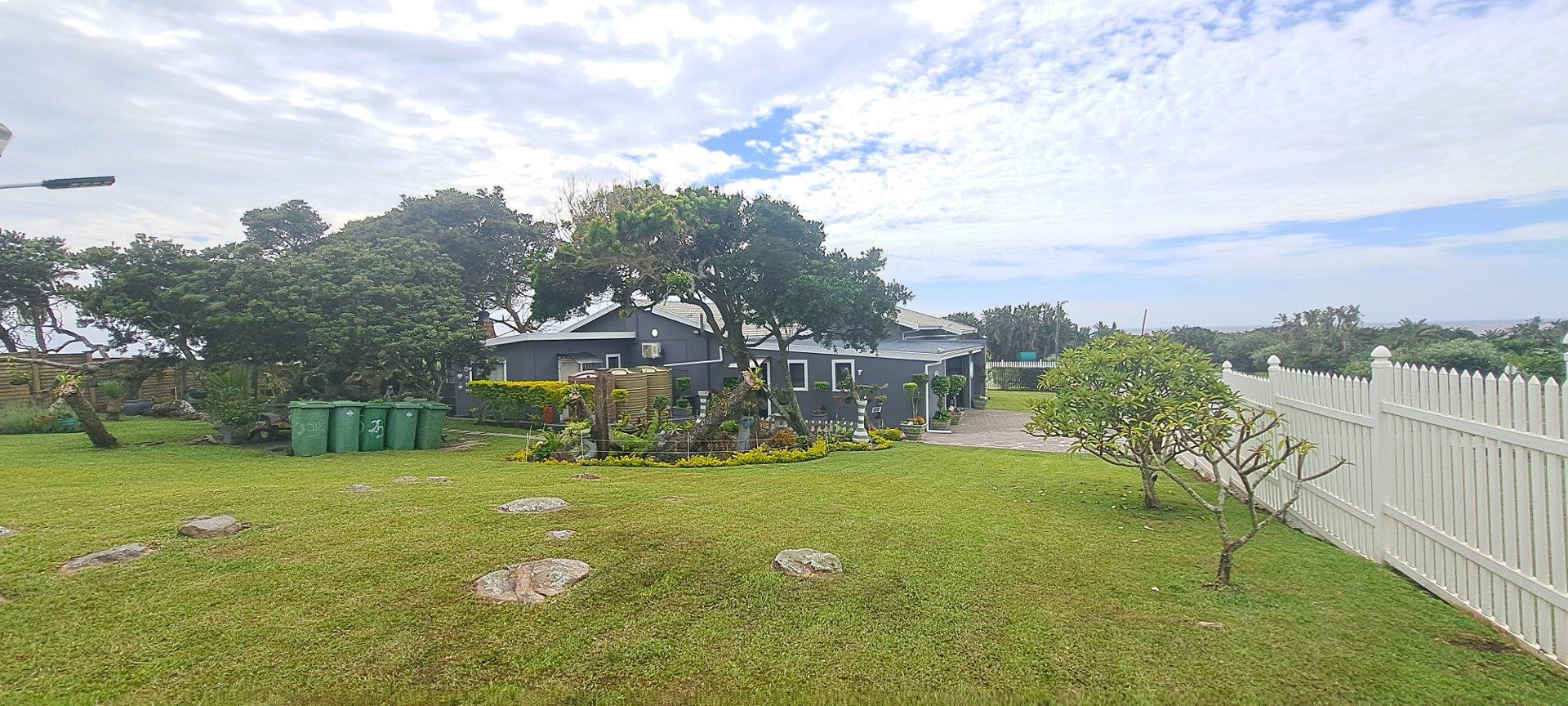House for sale in Palm Beach, Port Edward, KwaZulu Natal, 290 m²