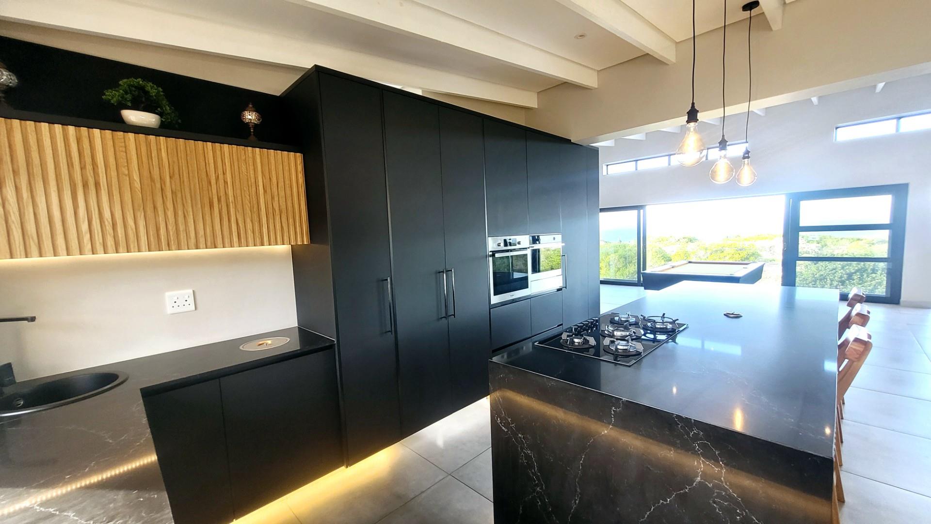 Spectacular House For Sale in Dana Bay, Mossel Bay