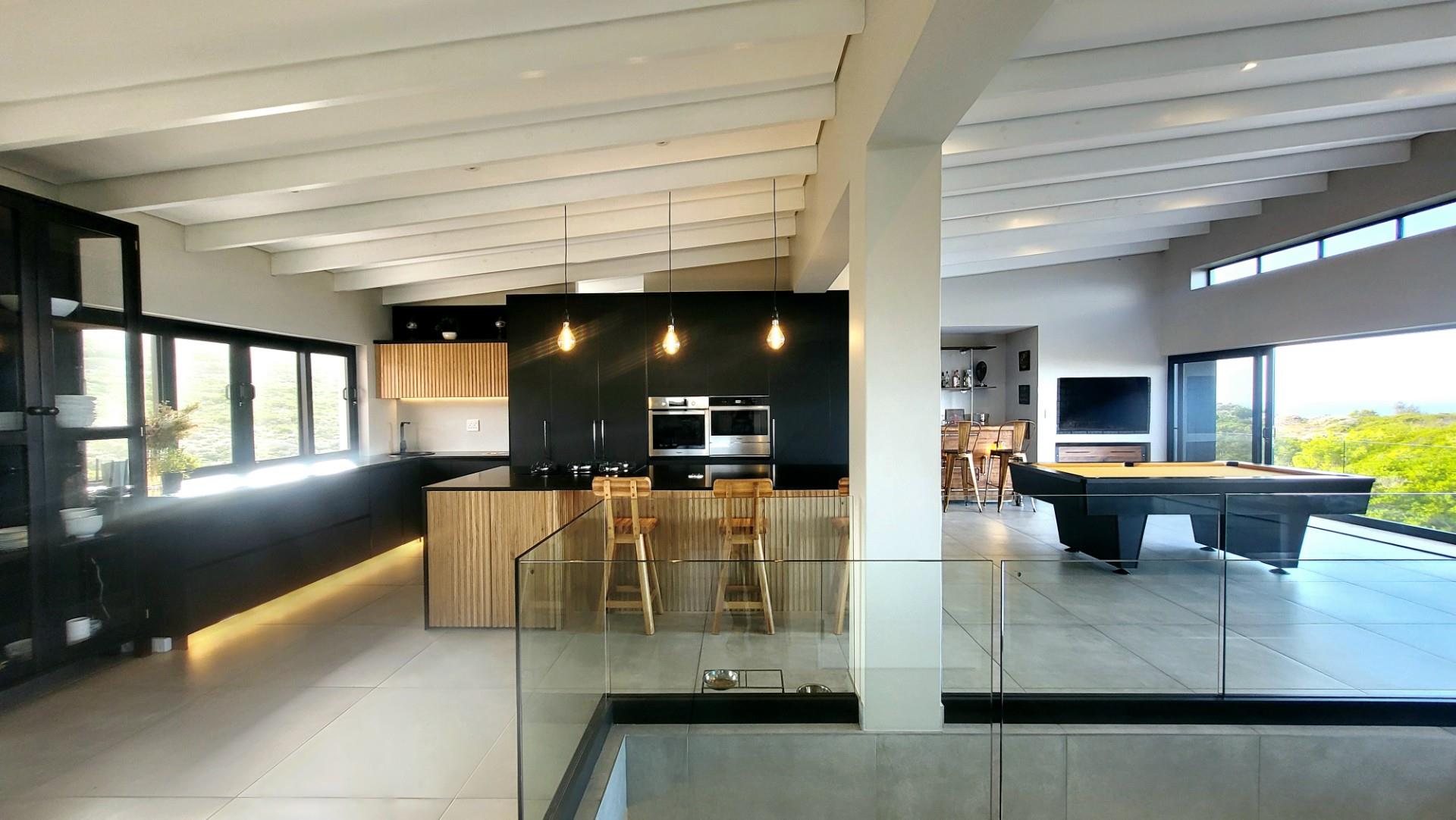 Spectacular House For Sale in Dana Bay, Mossel Bay