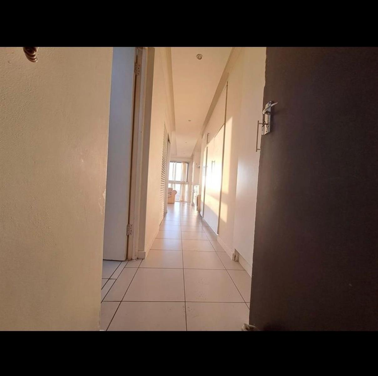 Apartment For Sale in Goodwood Estate, Goodwood