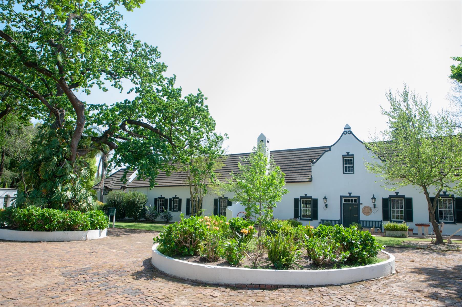 Premier Boutique Hotel, BandB and Farm For Sale in Paarl in the Cape Winelands near Cape Town