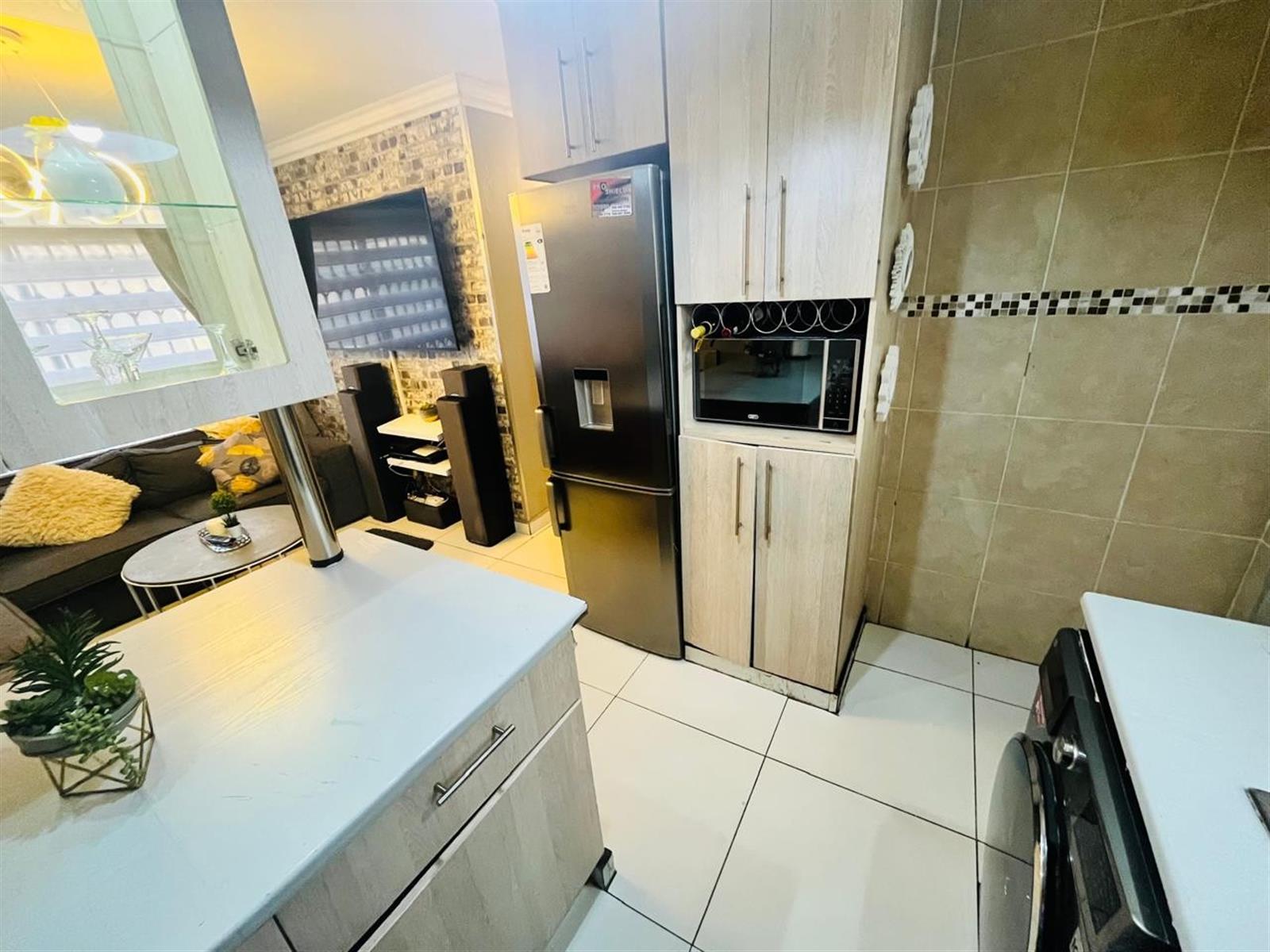 3 Bedroom House For Sale in Chantelle, Akasia