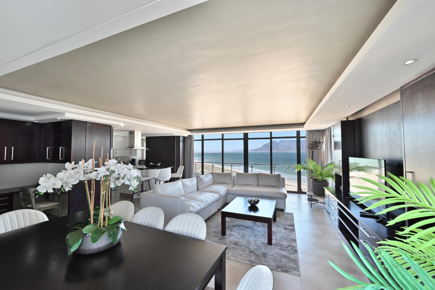 Penthouse For Sale in Beachfront, Table View, Blouberg