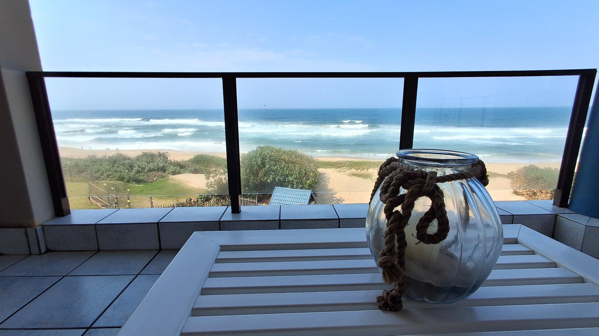 2 Bedroom Apartment For Sale in Manaba Beach