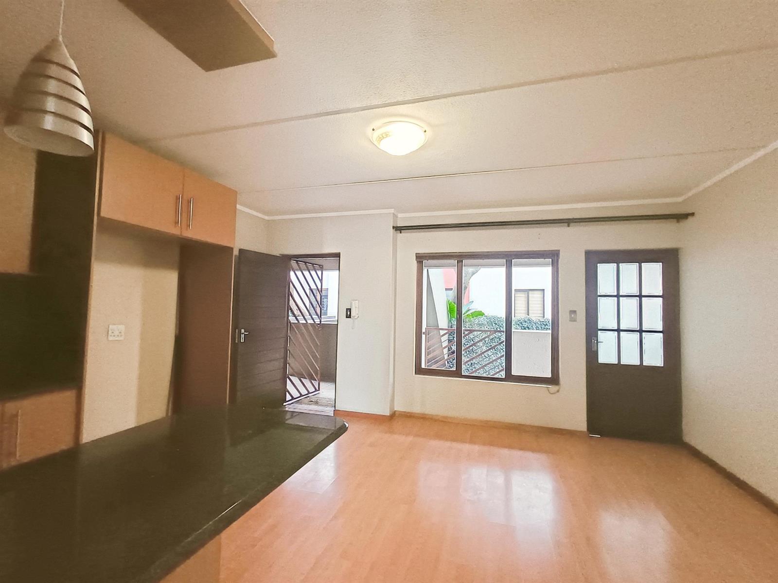 Modern 1 Bedroom Apartment in Morninghill, Bedfordview | Perfect Starter Home or Investment