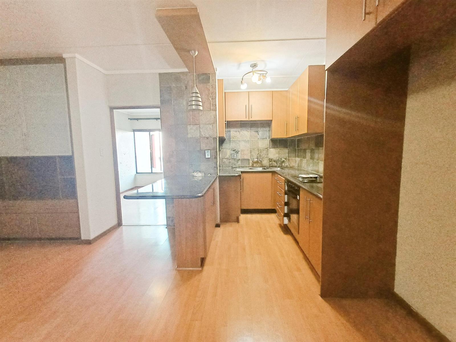 Modern 1 Bedroom Apartment in Morninghill, Bedfordview | Perfect Starter Home or Investment