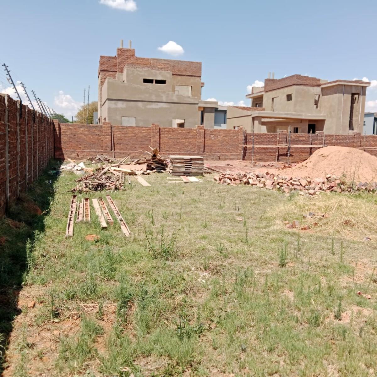 Open Stand for sale in Zambezi Manor Estate,open to offers
