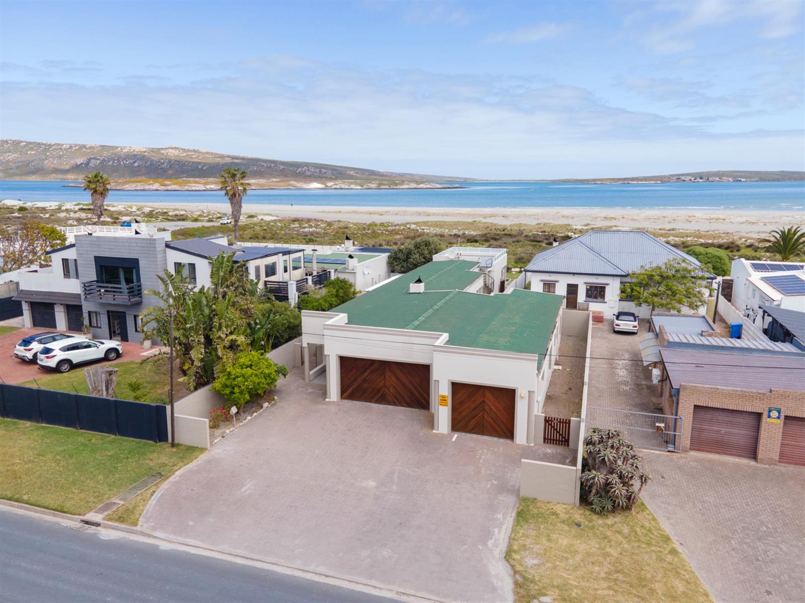 Exquisite beachfront home in Langebaan