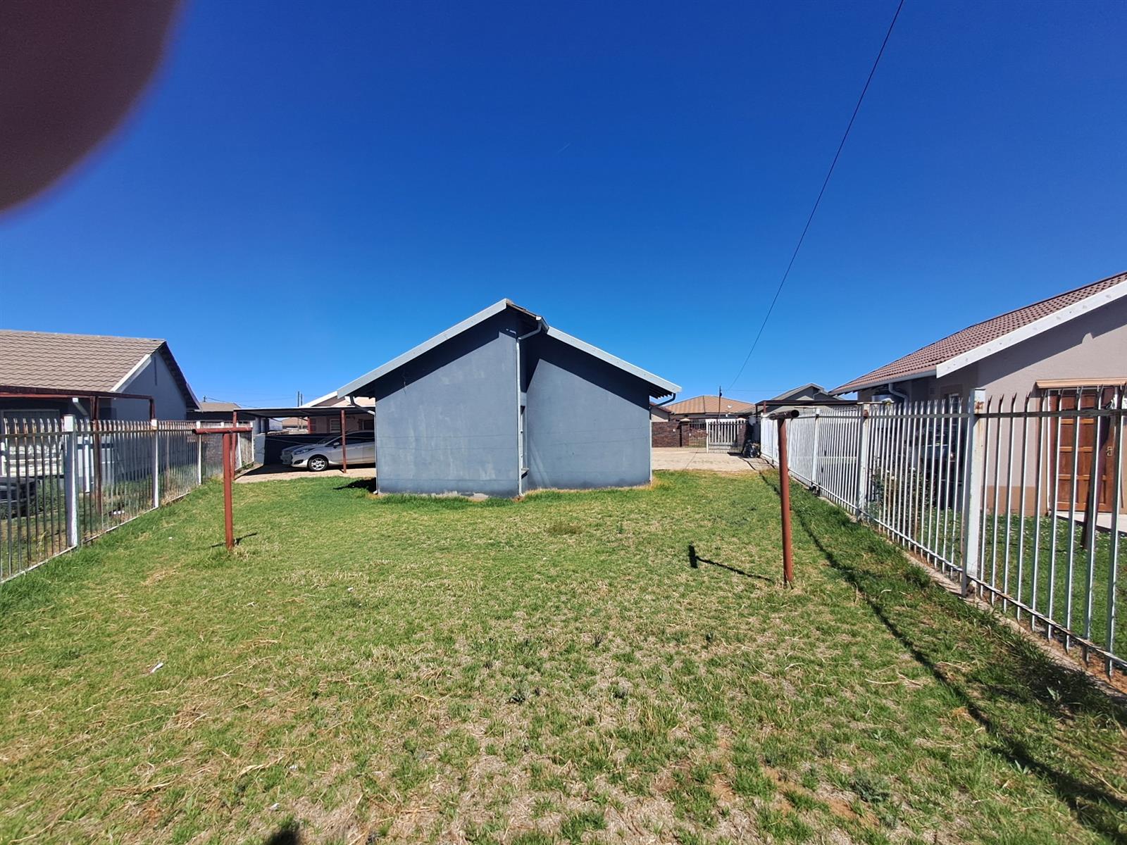 House for sale in Roodepan, Kimberley, 85 m²