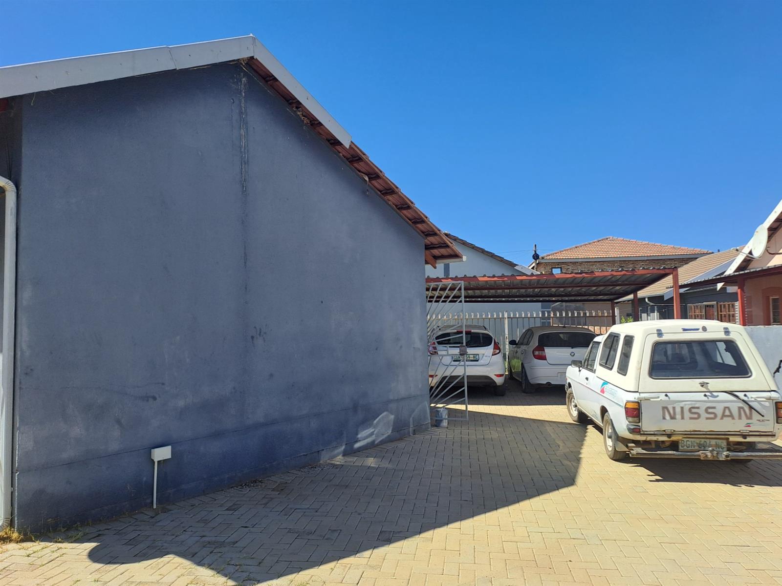 House for sale in Roodepan, Kimberley, 85 m²
