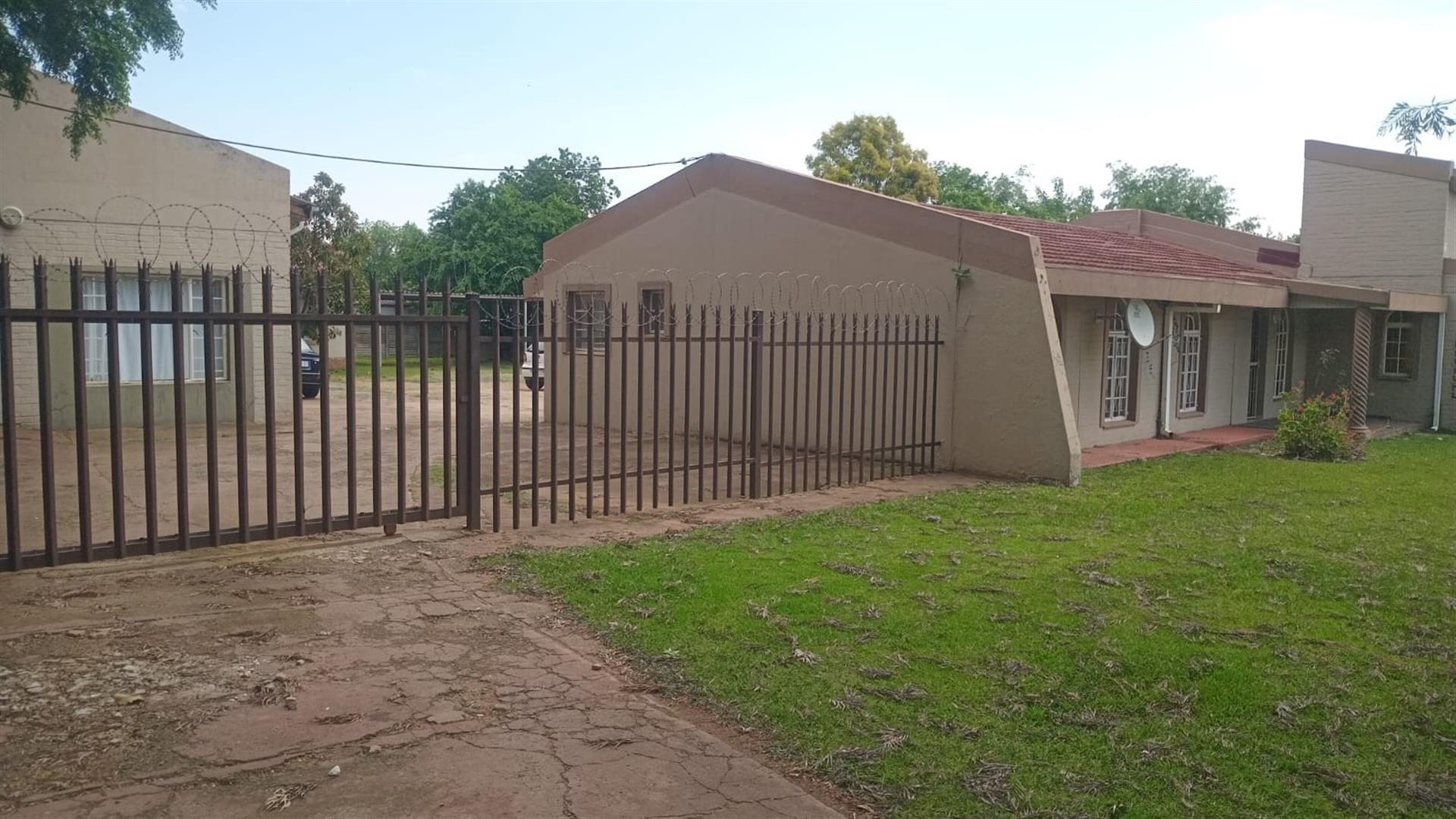 House For Sale in Newcastle Central, Newcastle, KwaZulu Natal
