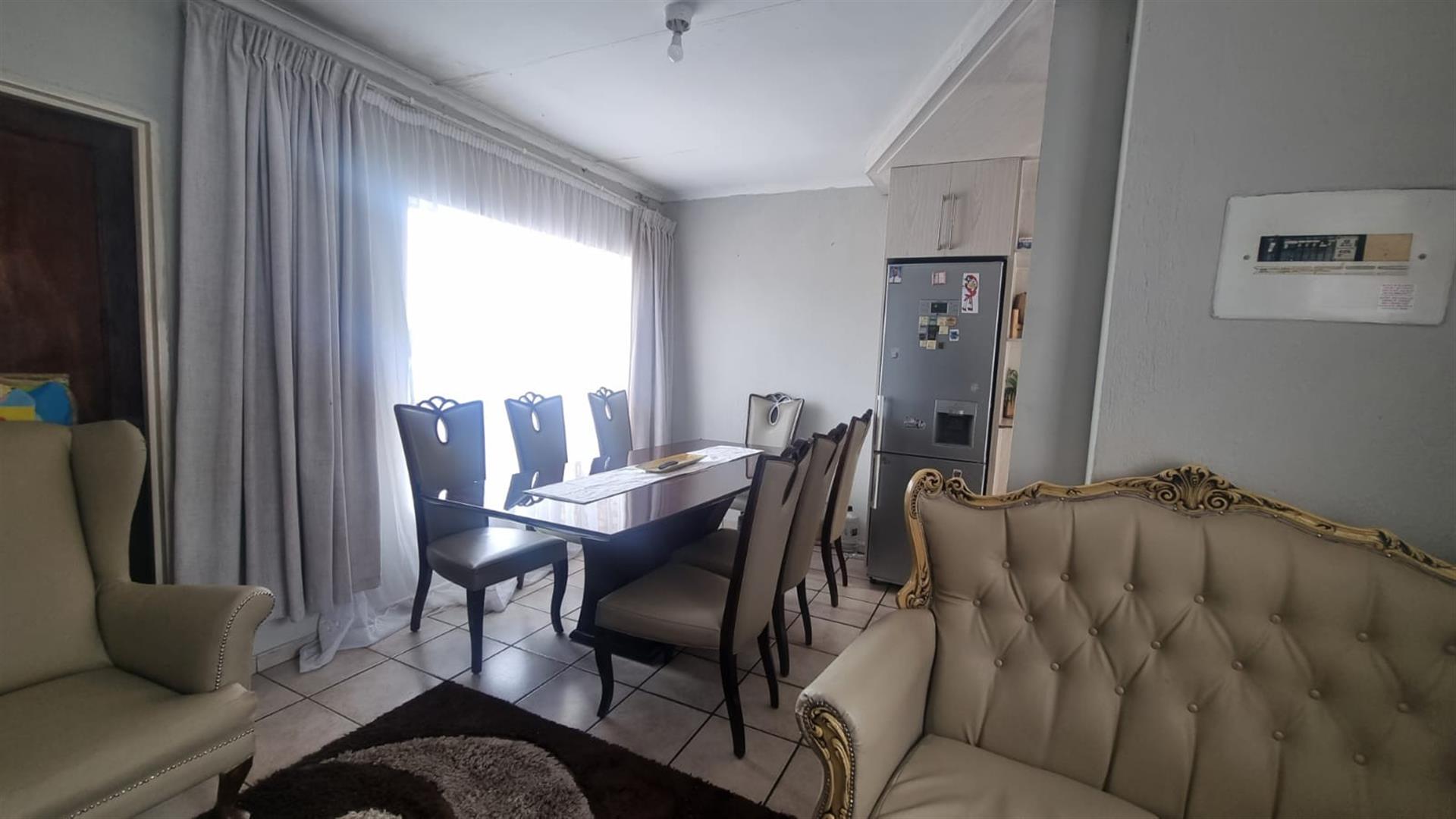 House For Sale in Kingsview Ext 3, Kingsview, White River