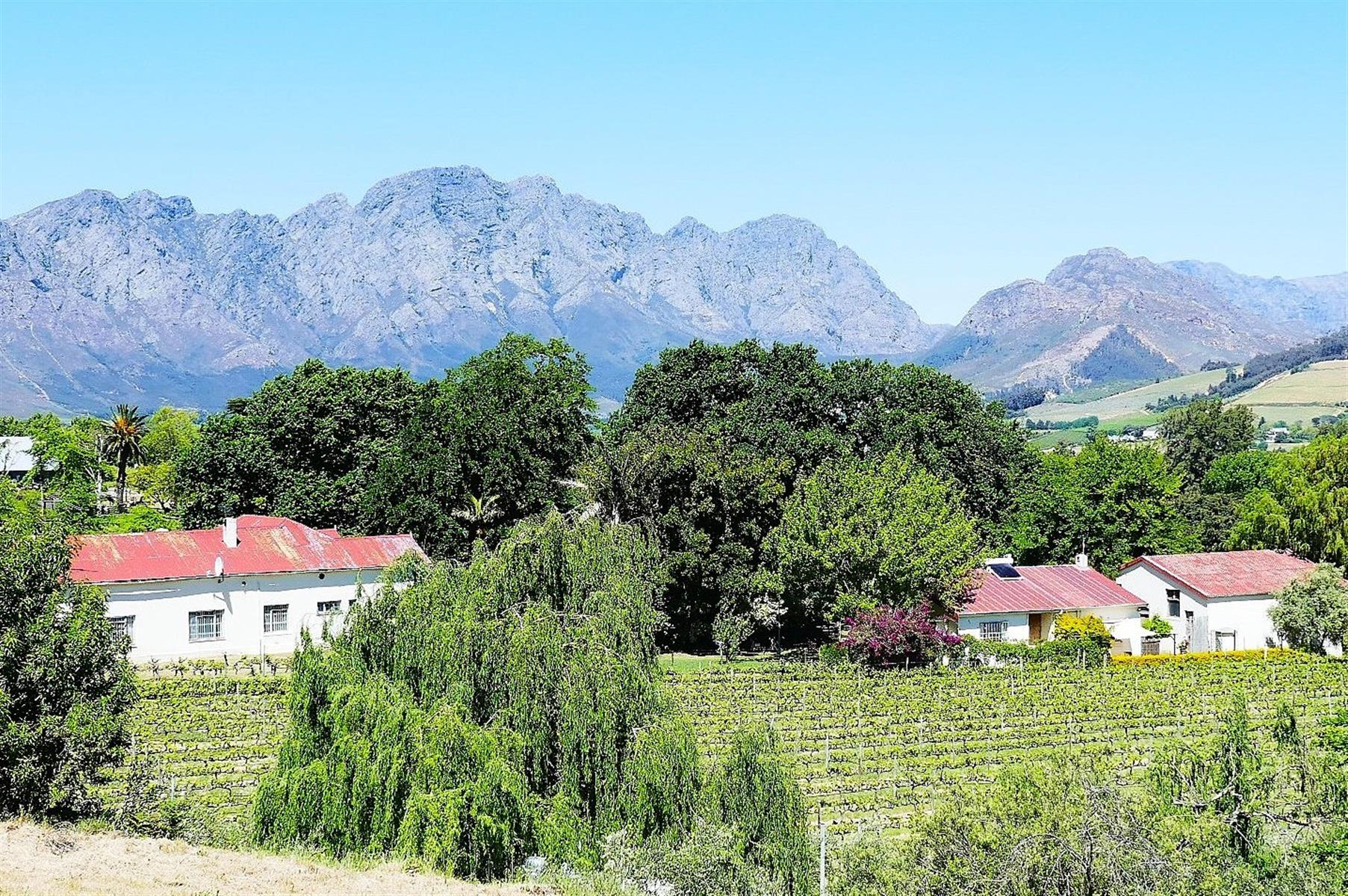 A Heritage Retreat in the Heart of Franschhoek’s Wine Valley