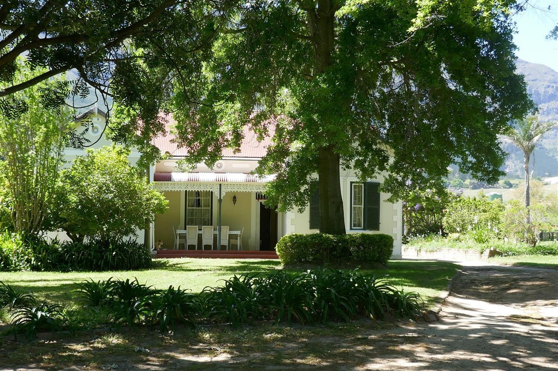 A Heritage Retreat in the Heart of Franschhoek’s Wine Valley