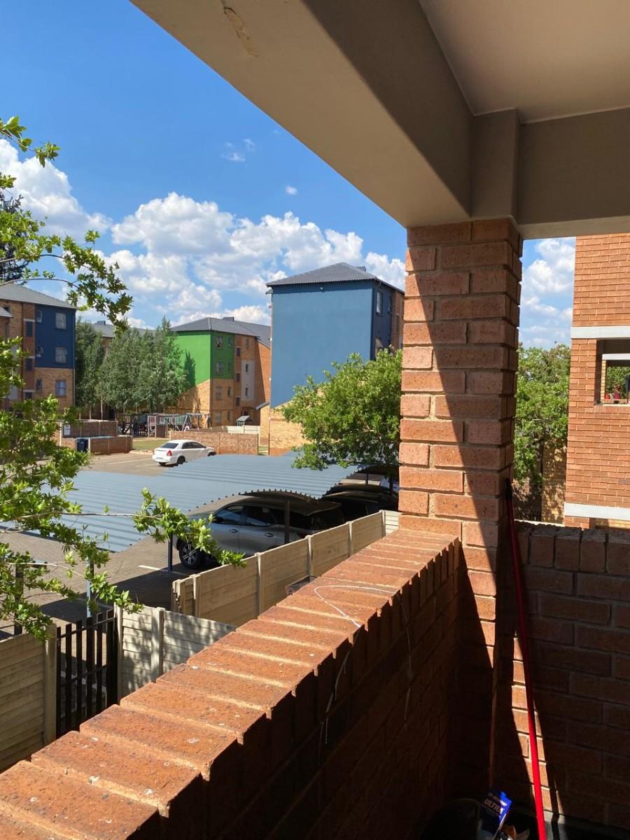 TWO BEDROOM APARTMENT WITH SOLAR BACK-UP