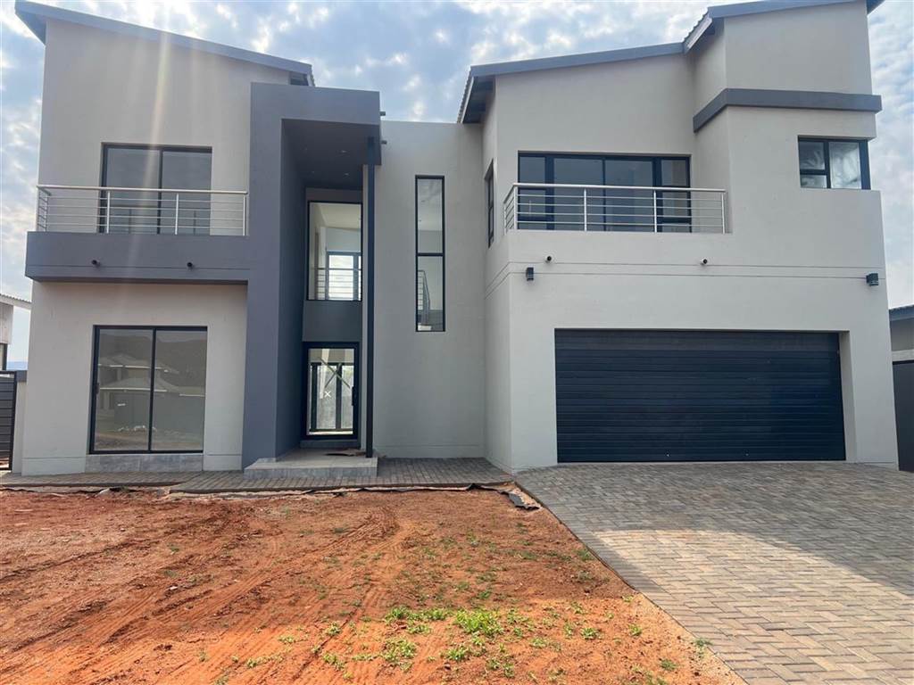 House For Sale in Melodie, Hartbeespoort, North West