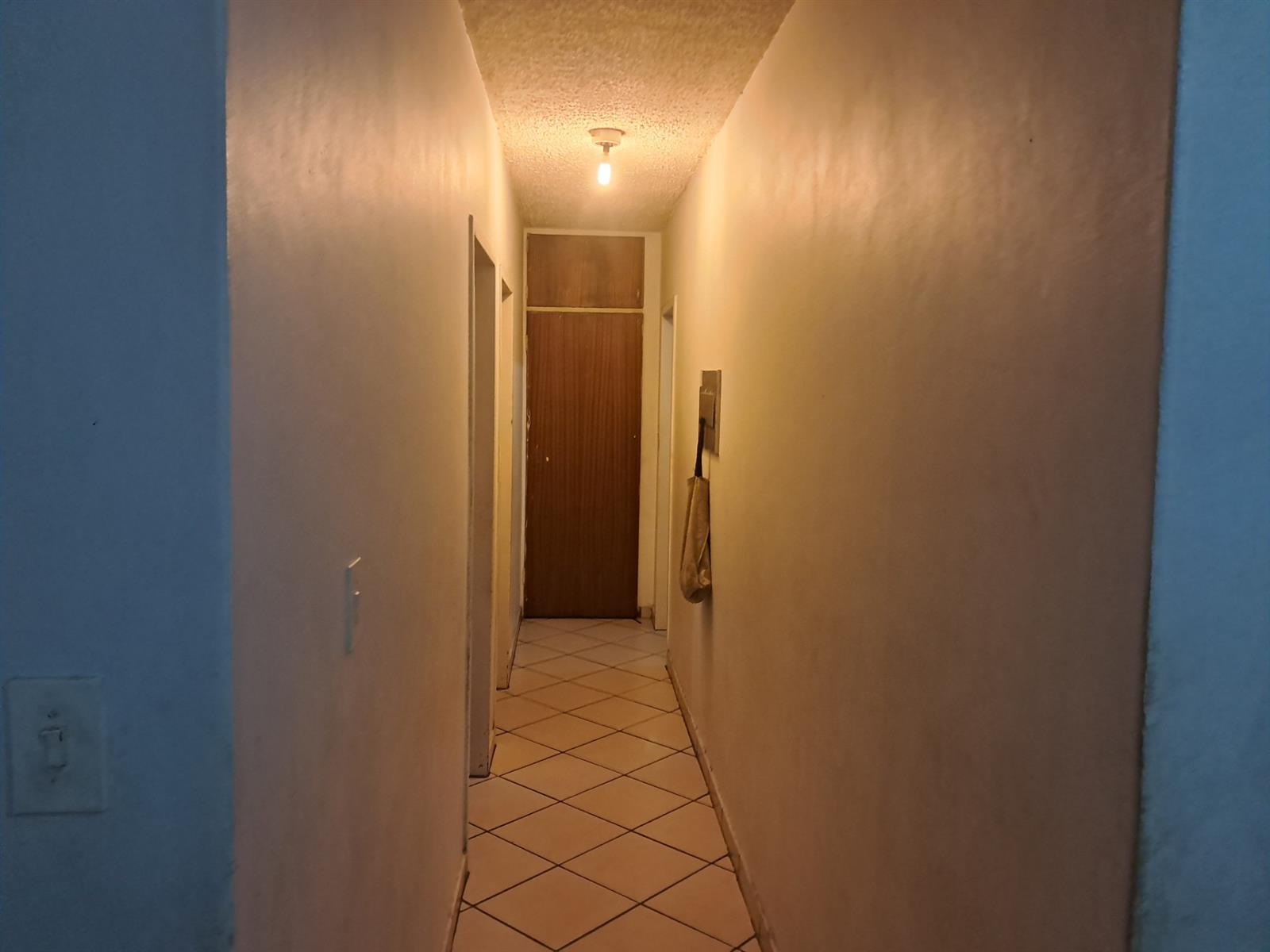 3 bedroom apartment for sale in Pretoria West