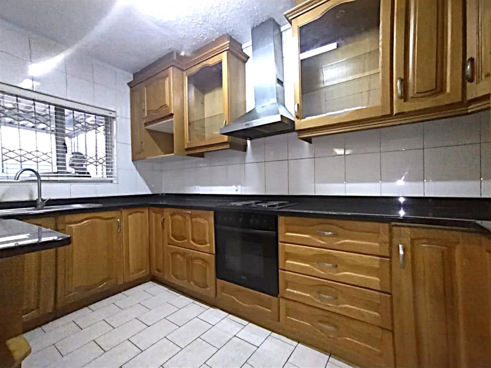 Townhouse For Sale in Musgrave Durban KwaZulu Natal