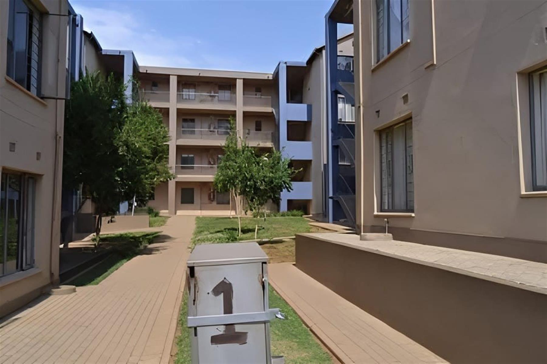 Apartment For Sale in Jabulani, Soweto