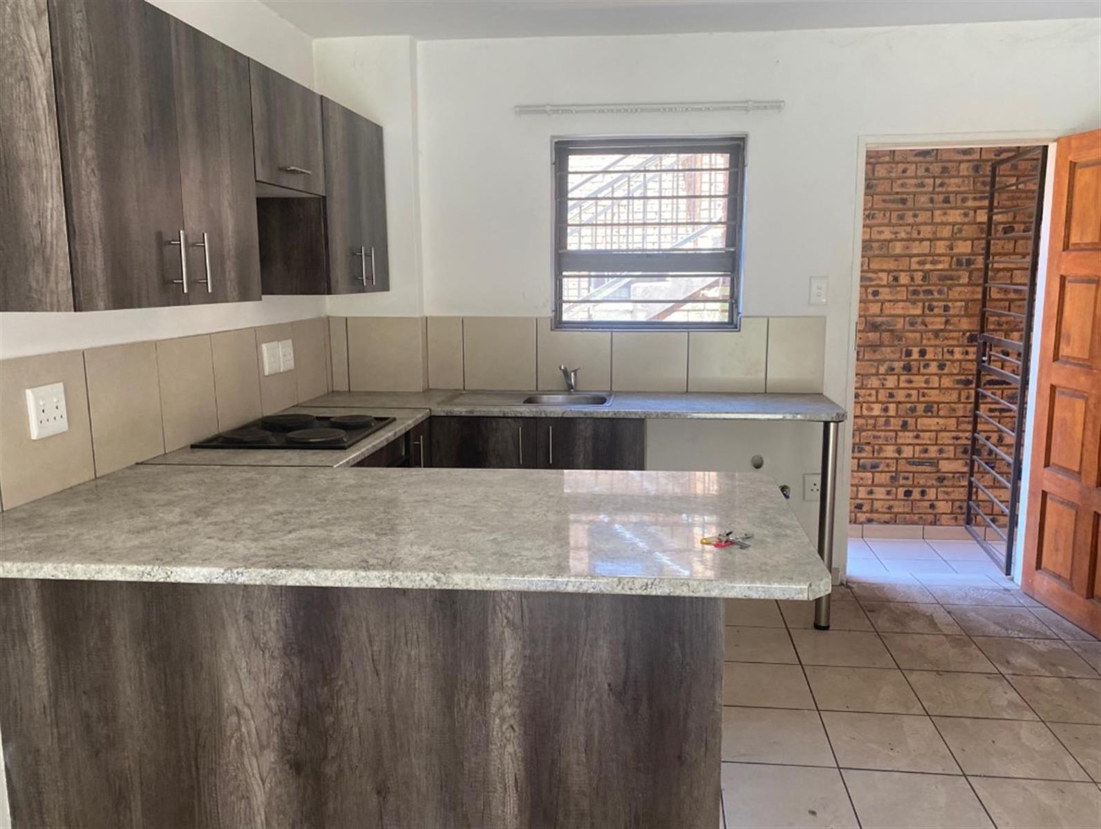 Apartment For Sale in Witfield, Boksburg
