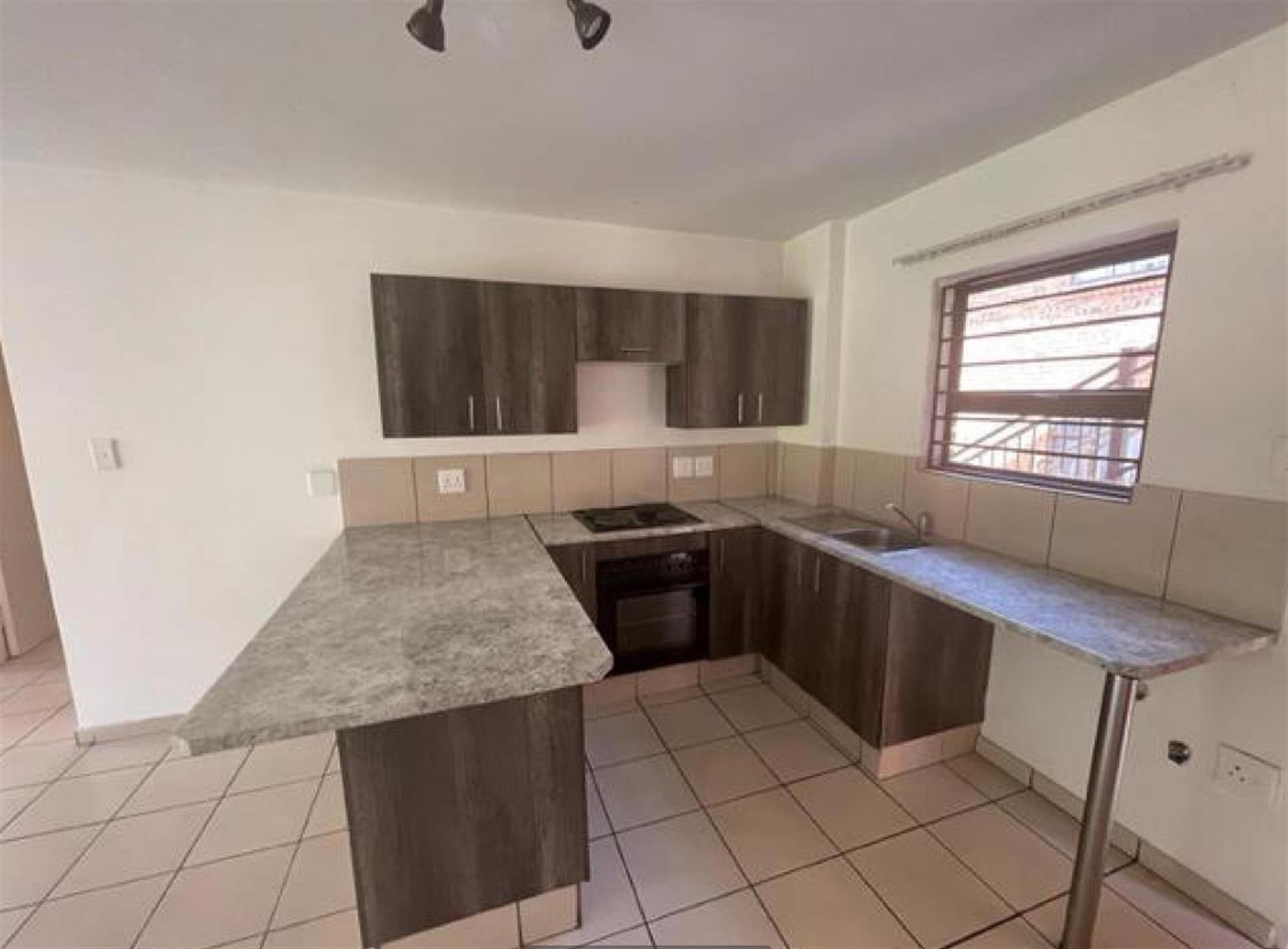 Apartment For Sale in Witfield, Boksburg