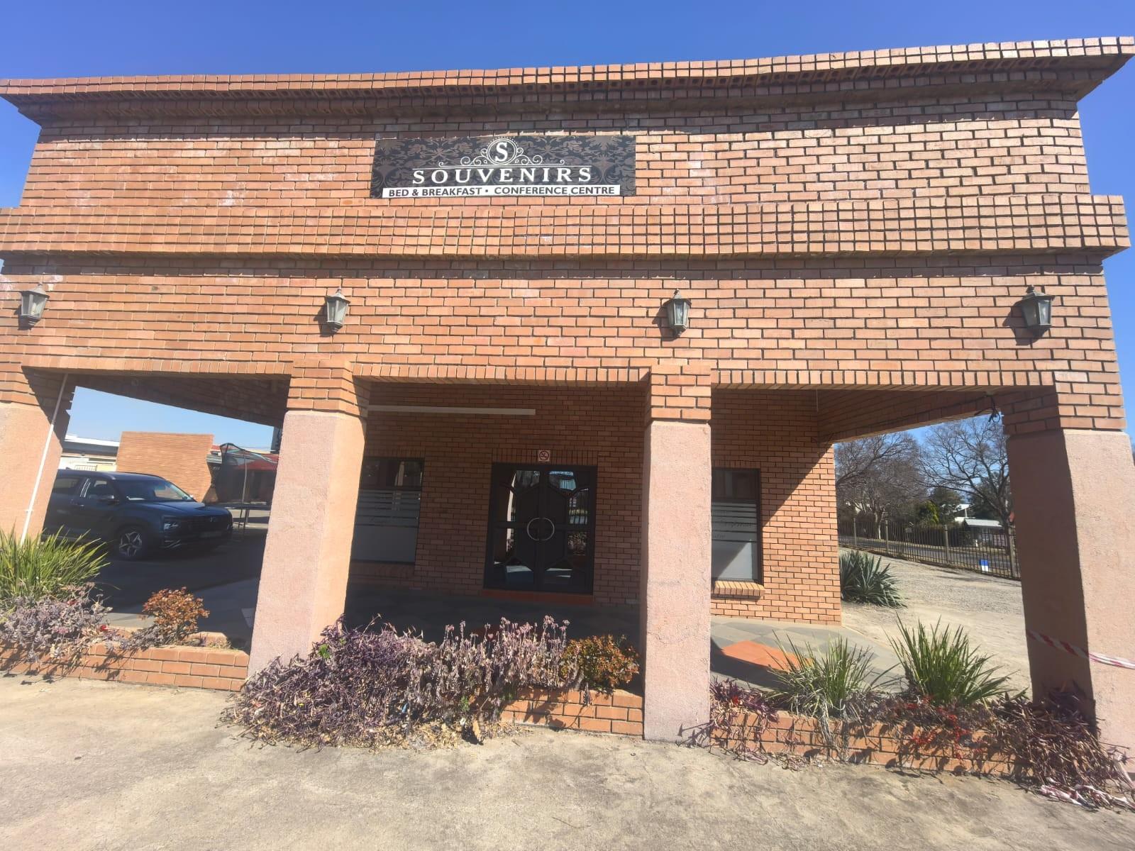Lodge for sale in Newcastle Central, Newcastle, KwaZulu Natal