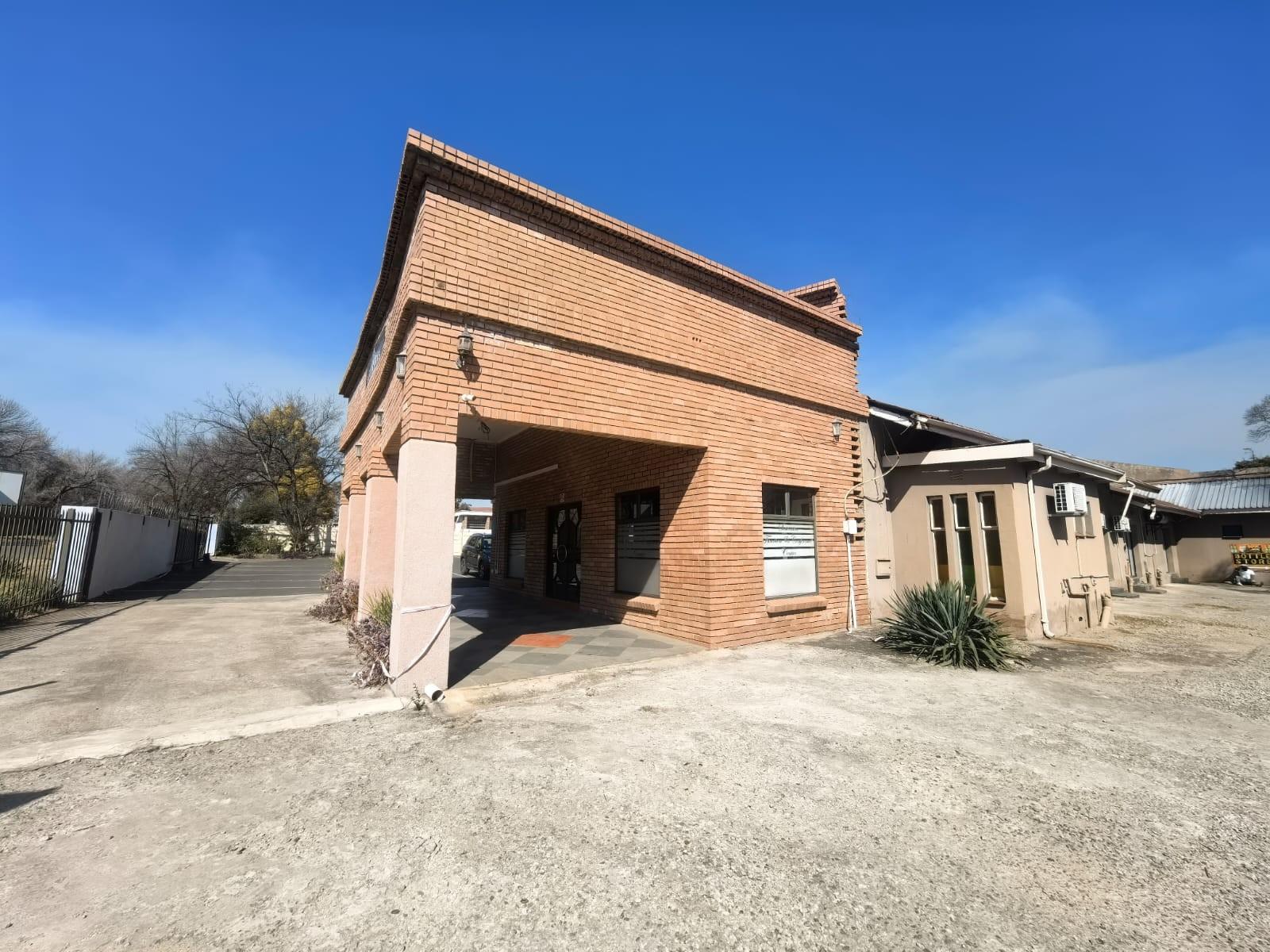 Lodge for sale in Newcastle Central, Newcastle, KwaZulu Natal