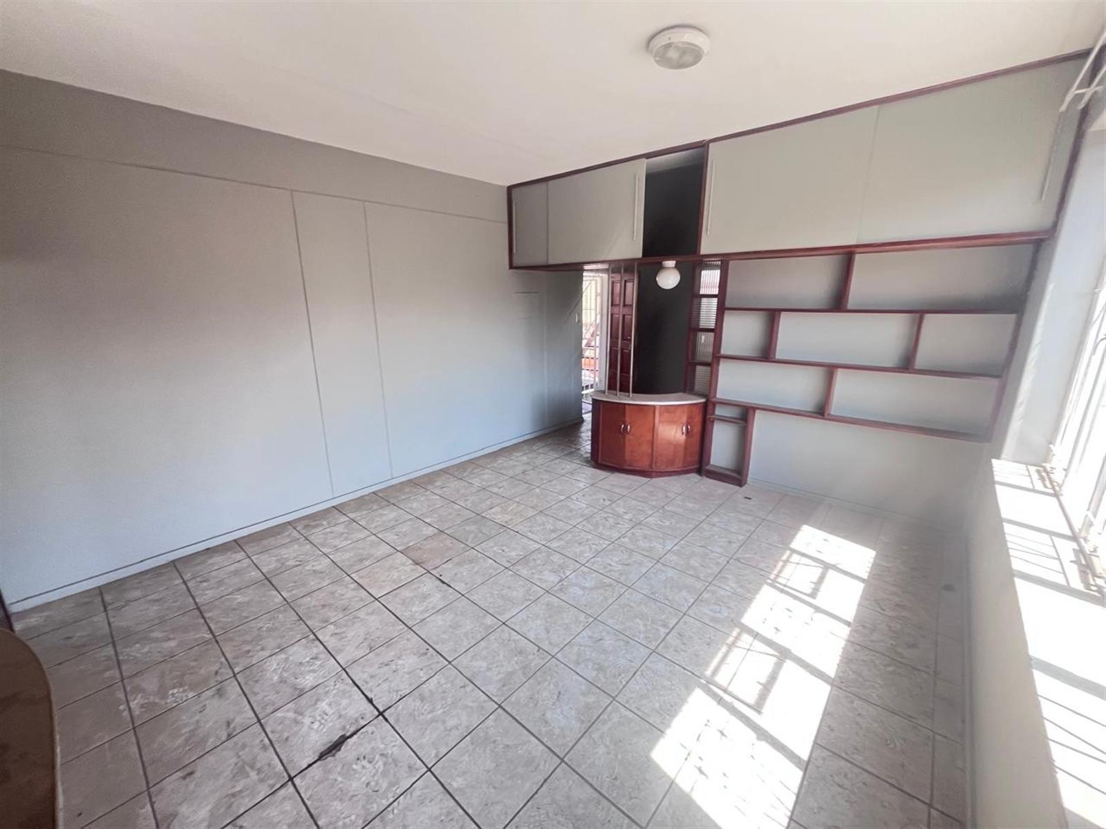 APARTMENT FOR SALE  GOOD RENTAL INCOME