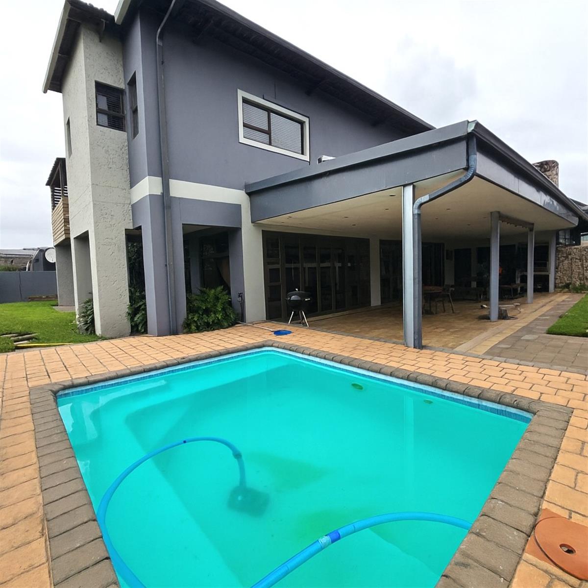BEAUTIFUL HOME FOR SALE IN MZINGAZI GOLF ESTATE, RICHARDS BAY, KWAZULU NATAL
