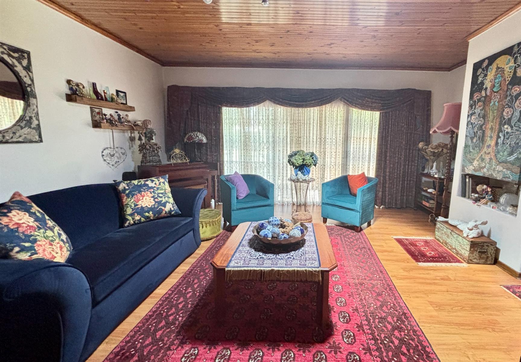 Stunning family home for sale!