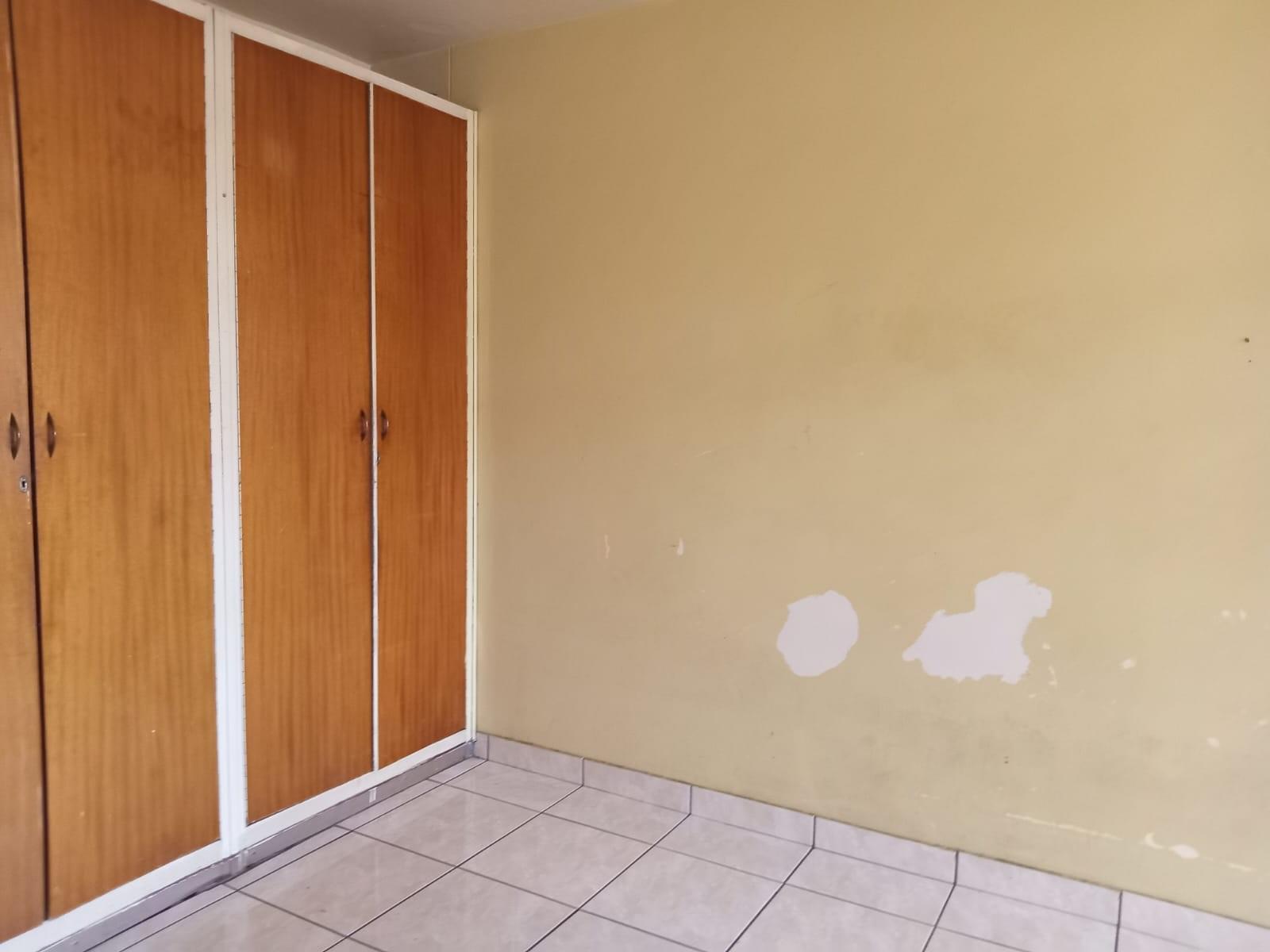 Apartment For Sale in Sunnyside, Pretoria