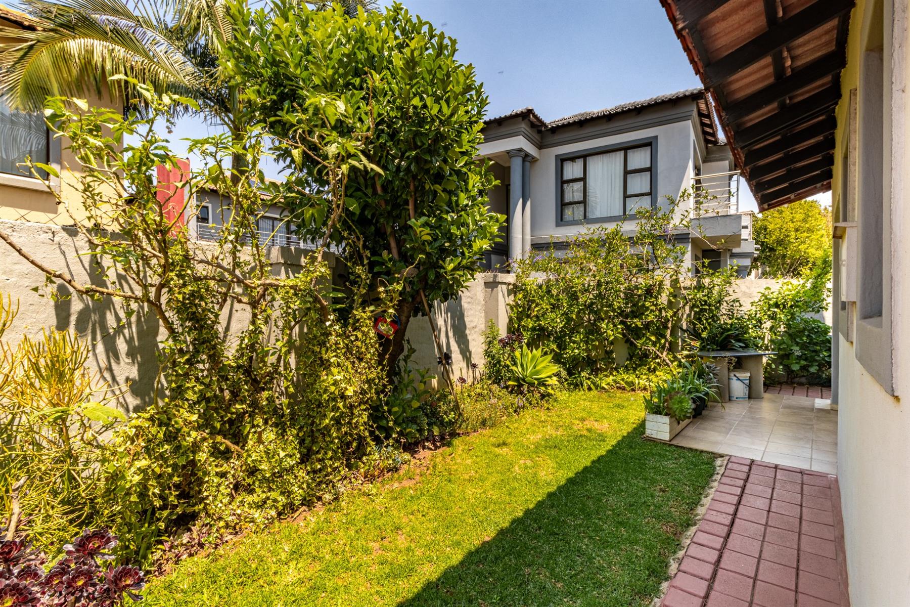 House For Sale in Silverwoods Country Estate Centurion Monavoni