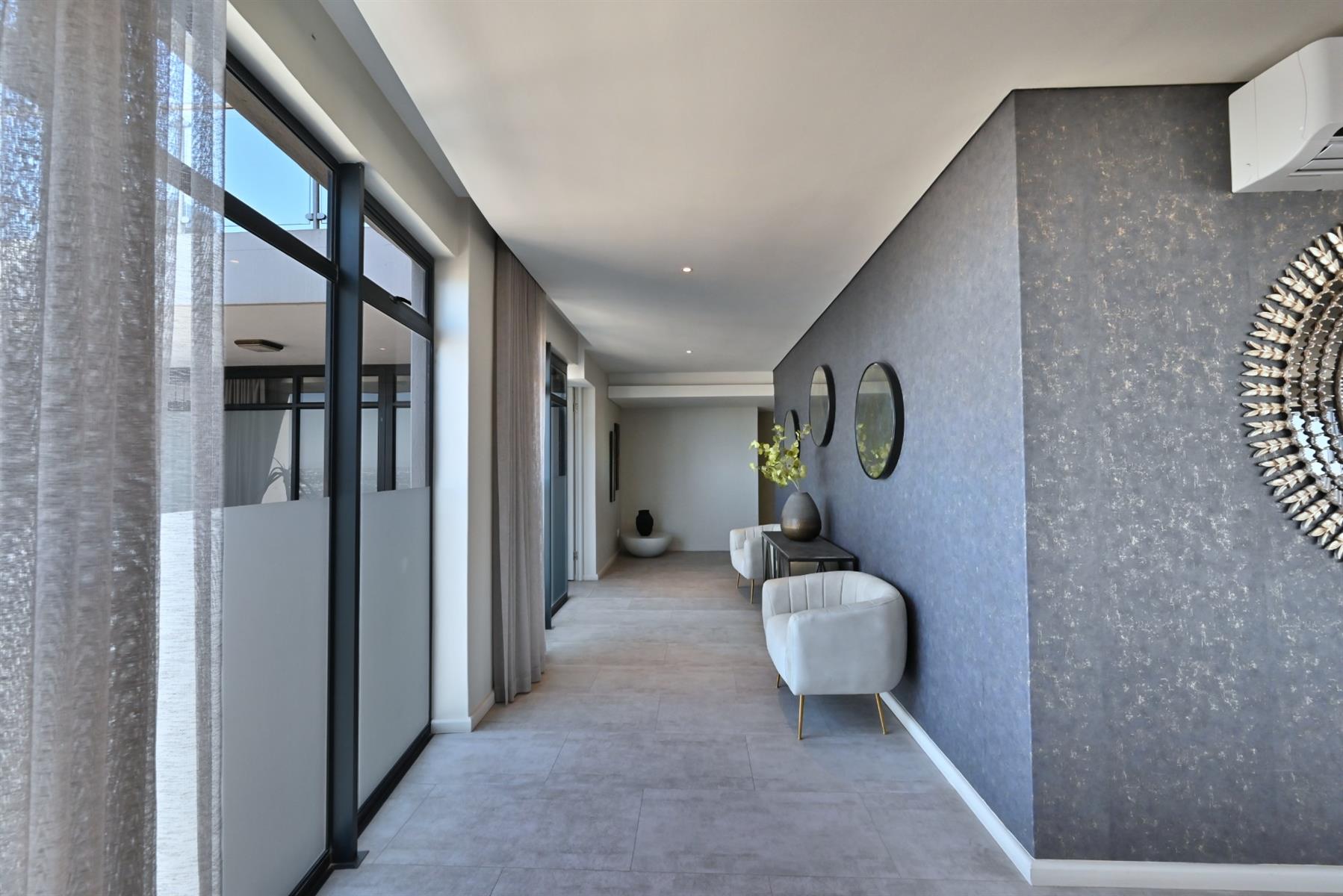 Penthouse for sale in Beachfront, Table View, Blouberg, 454 m²