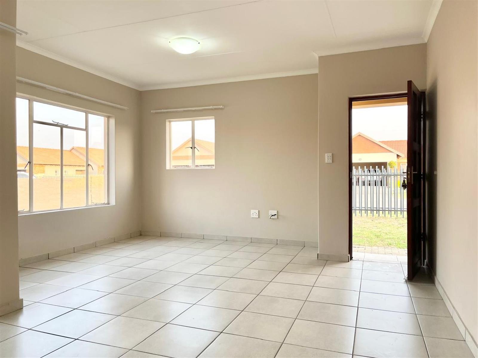 House For Sale in Waterkloof Hill Estate, Waterkloof AH, Rustenburg, North West