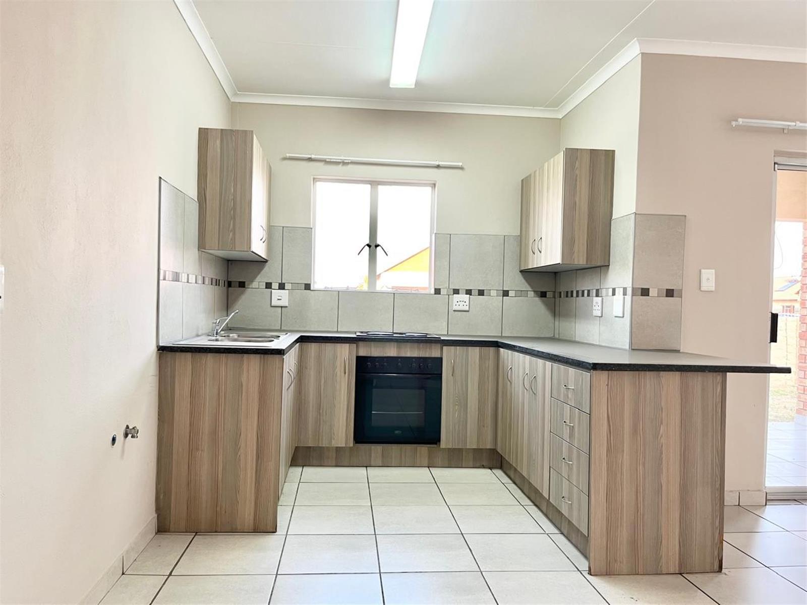House For Sale in Waterkloof Hill Estate, Waterkloof AH, Rustenburg, North West