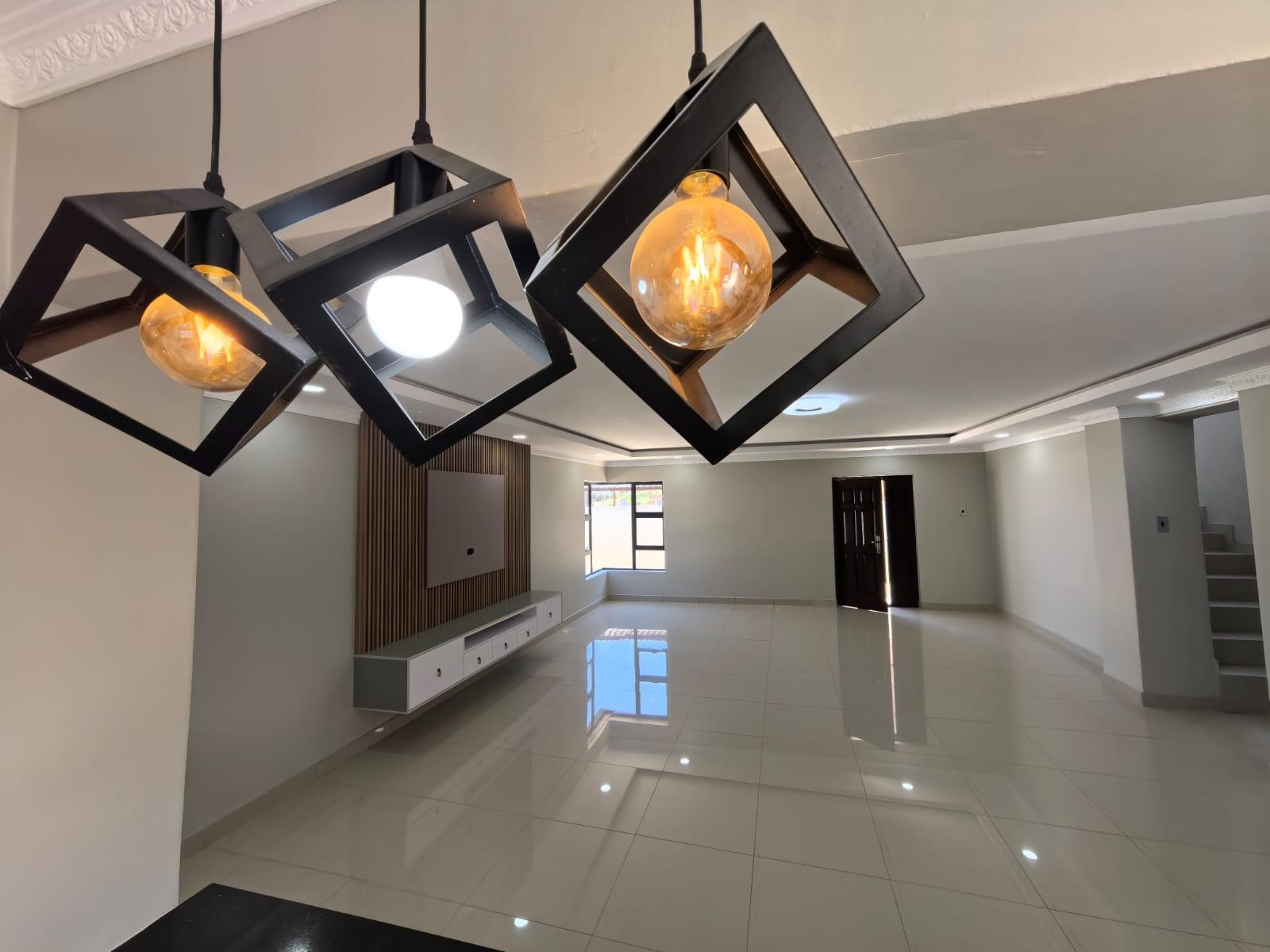 Ultra Modern 5 Bedroom Gem For Sale!