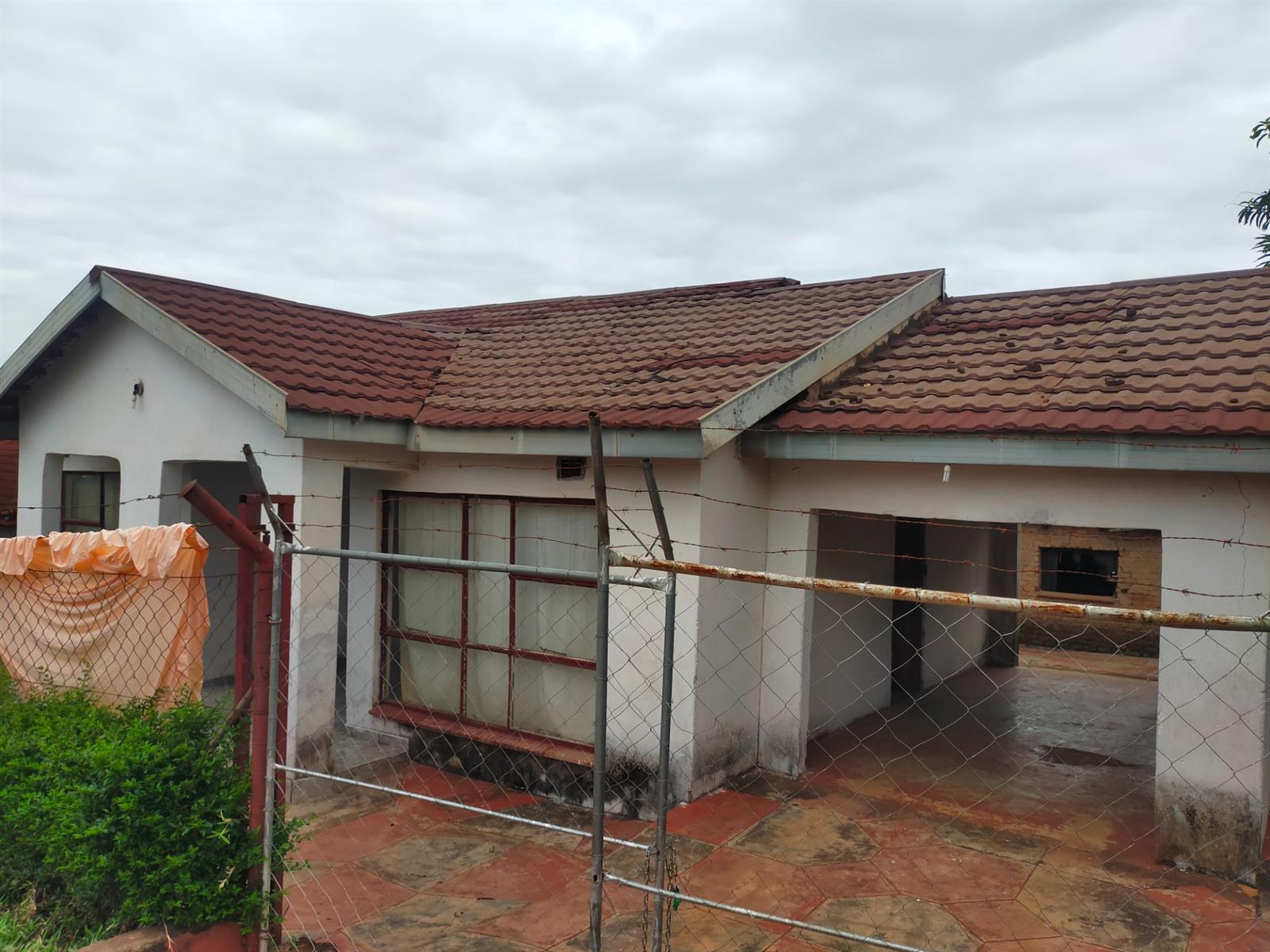 House For Sale in Thohoyandou Block M Maniini