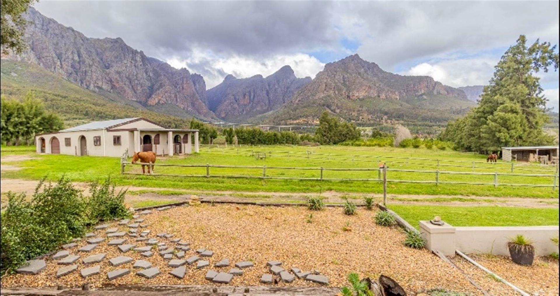 Calling Nature lovers and Equestrians