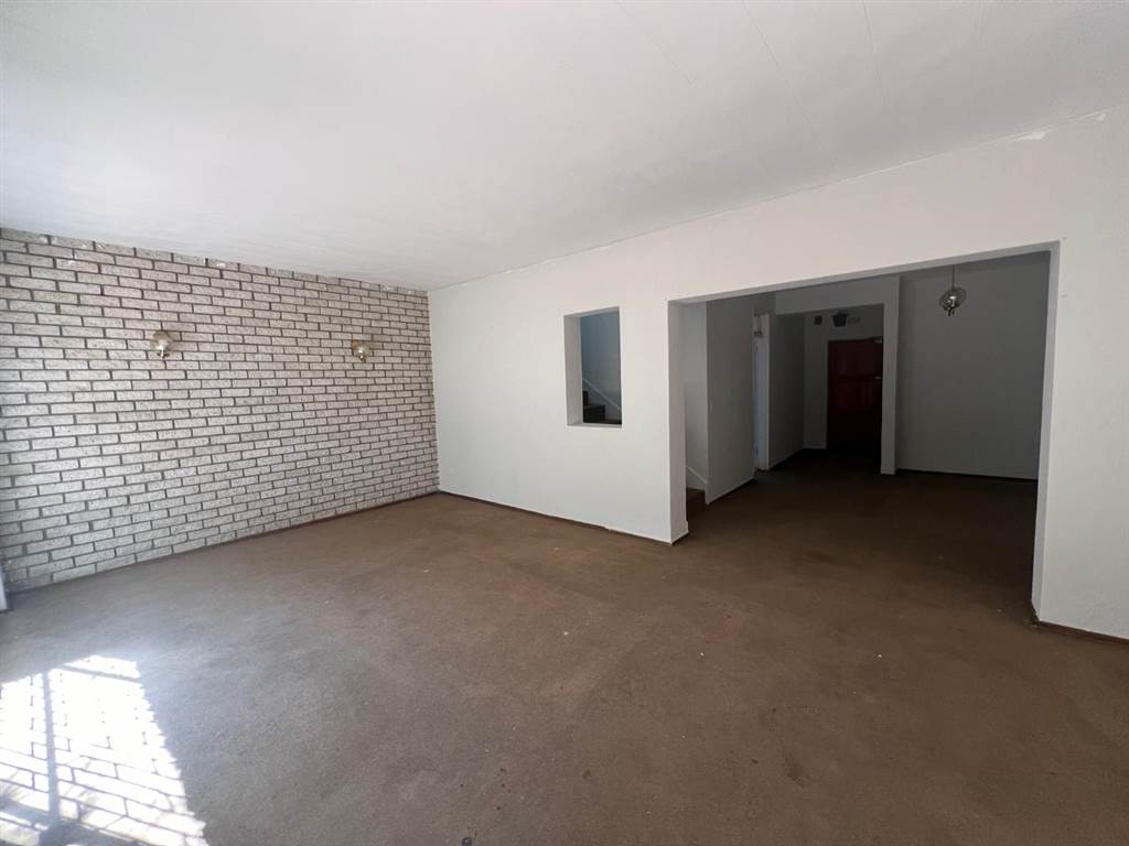 Duplex Unit For Sale in Randburg