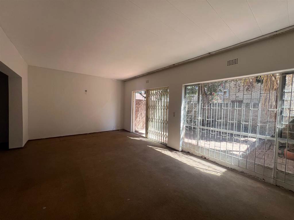 Duplex Unit For Sale in Randburg