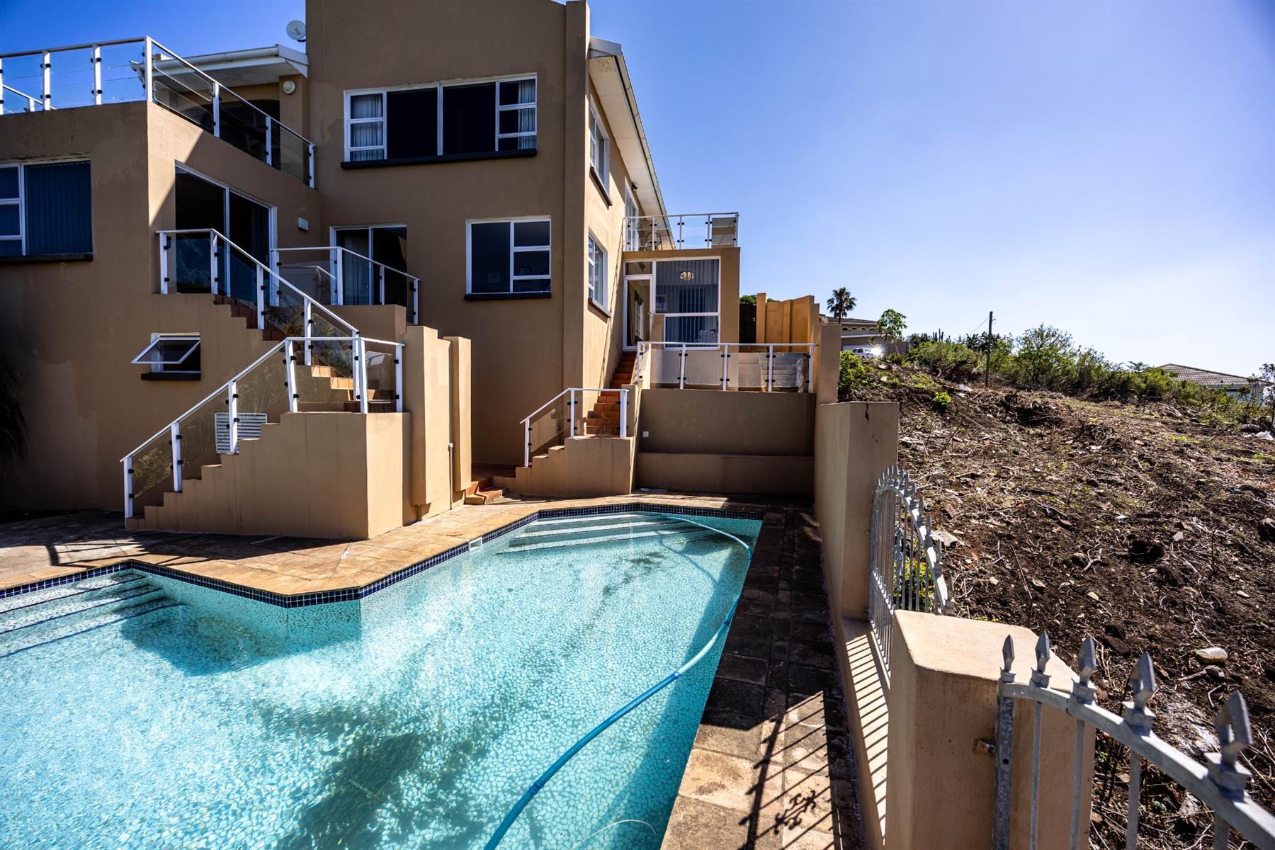 House For Sale in Gonubie, East London