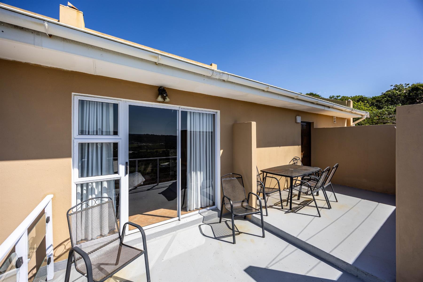 House For Sale in Gonubie, East London