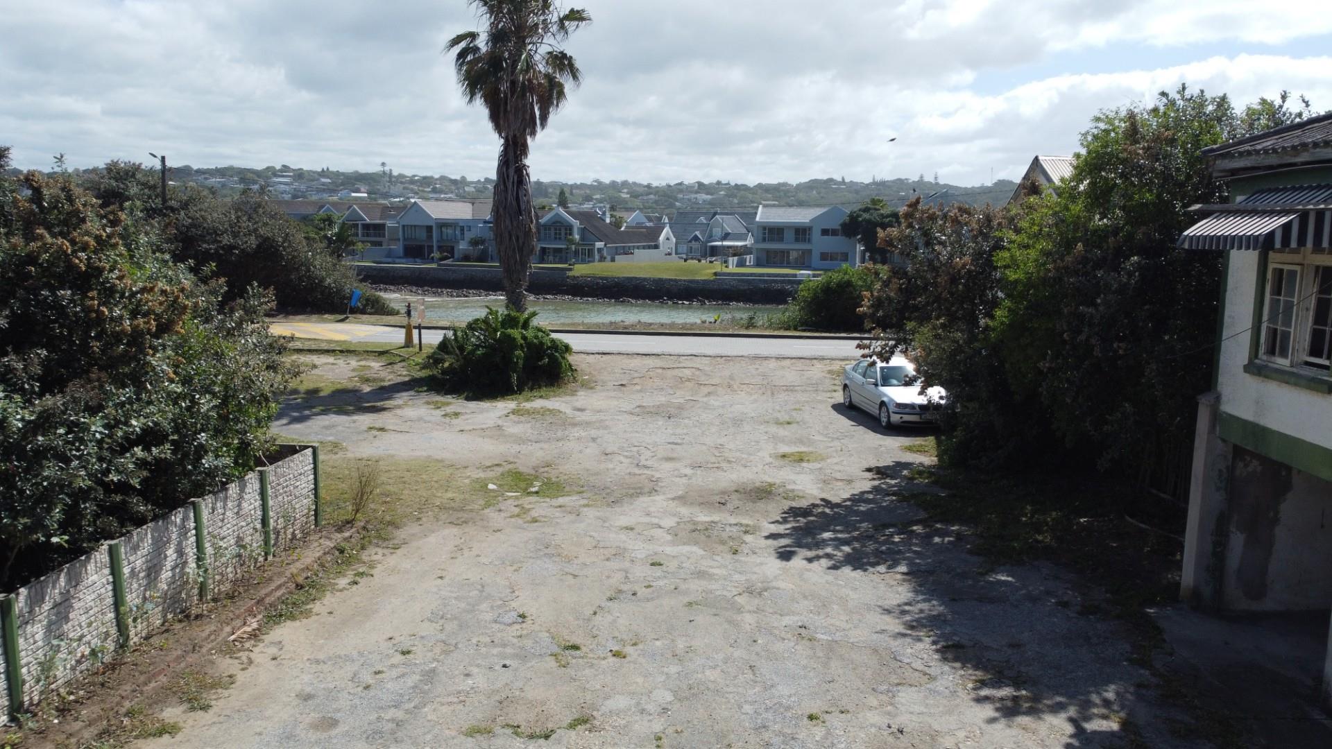 Prime Redevelopment Opportunity on the Banks of the Kowie River