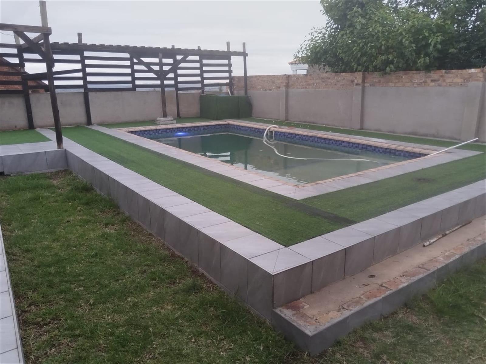 House For Sale in Model Park, Witbank
