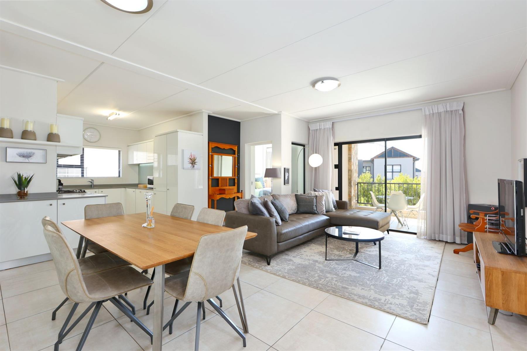 Apartment for sale in The Polofields, Waterfall, Midrand, 114 m²