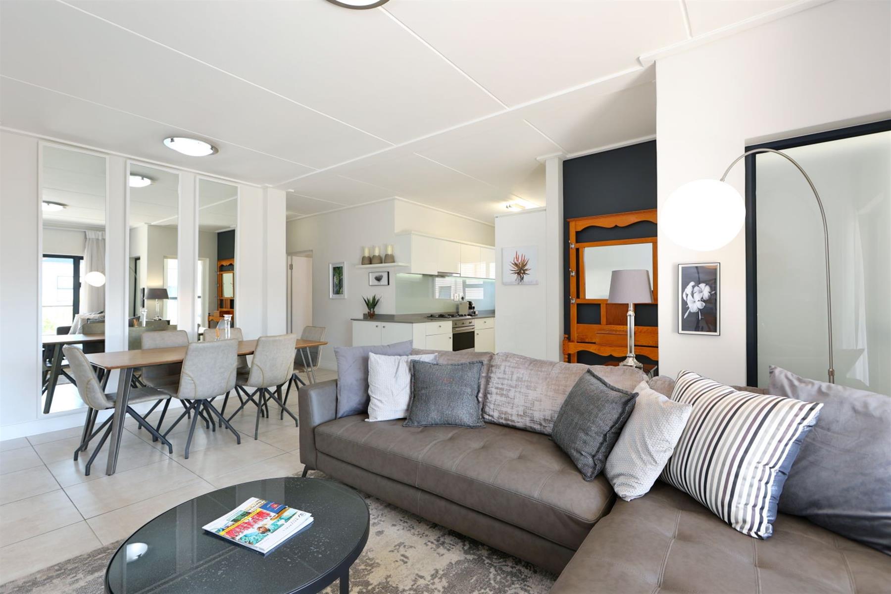 Apartment for sale in The Polofields, Waterfall, Midrand, 114 m²
