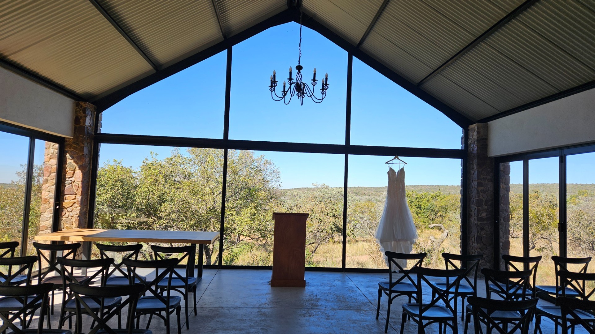 Exceptional Self-Catering Guest Retreat and Wedding Venue on small Game-Fenced Bushveld Haven
