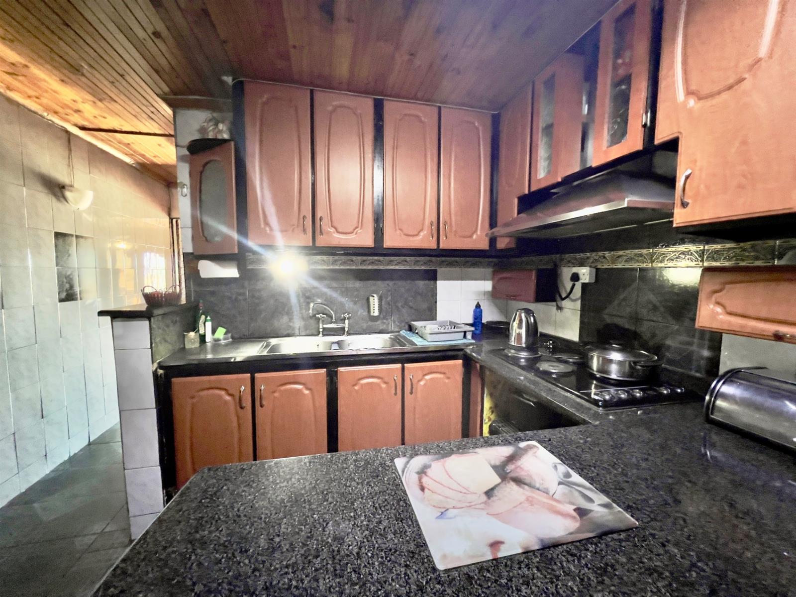 Spacious double storey family home near schools