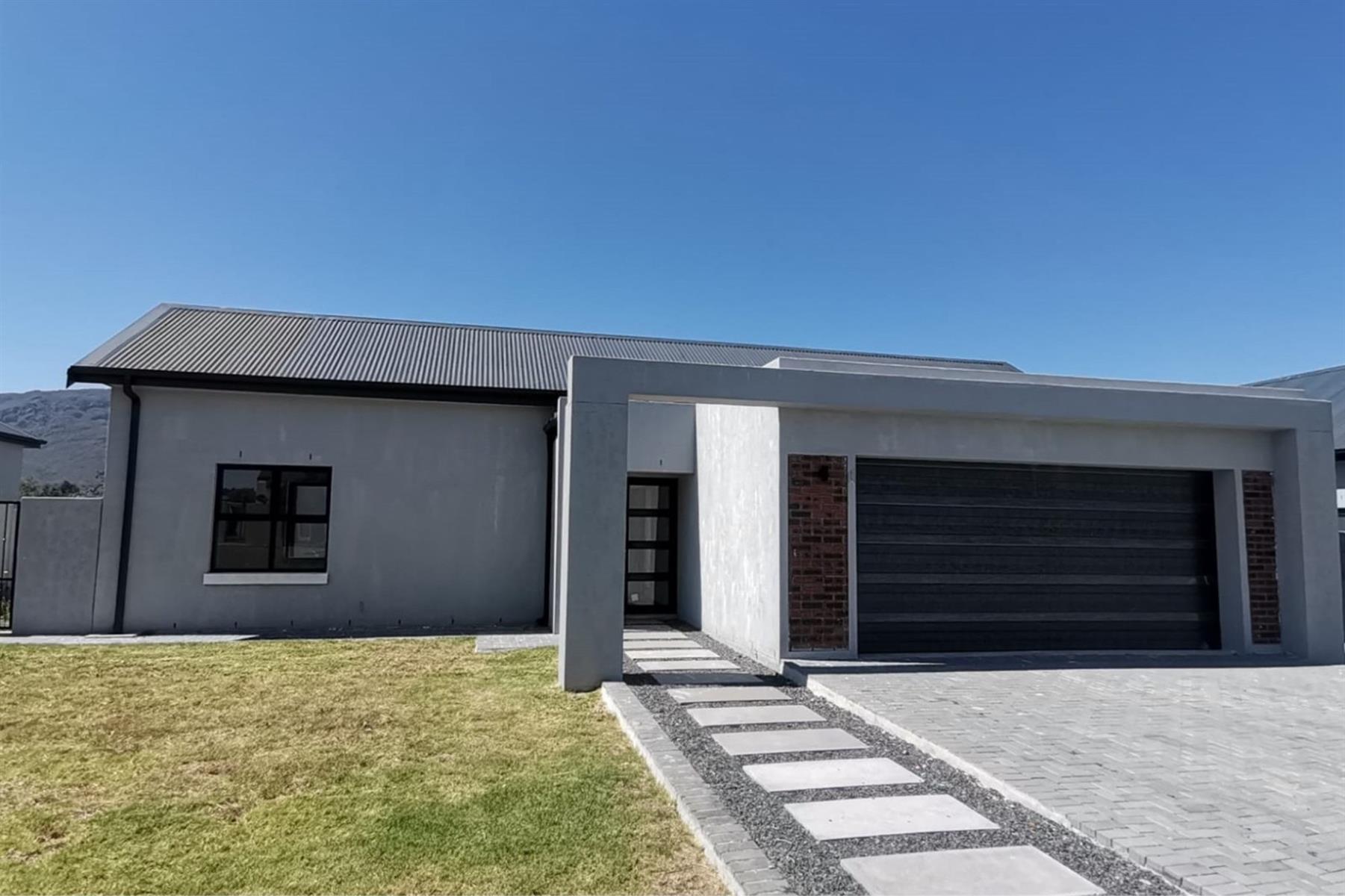 Modern 3 Bedroom Homes For Sale in Wilde Paarde Country Estate